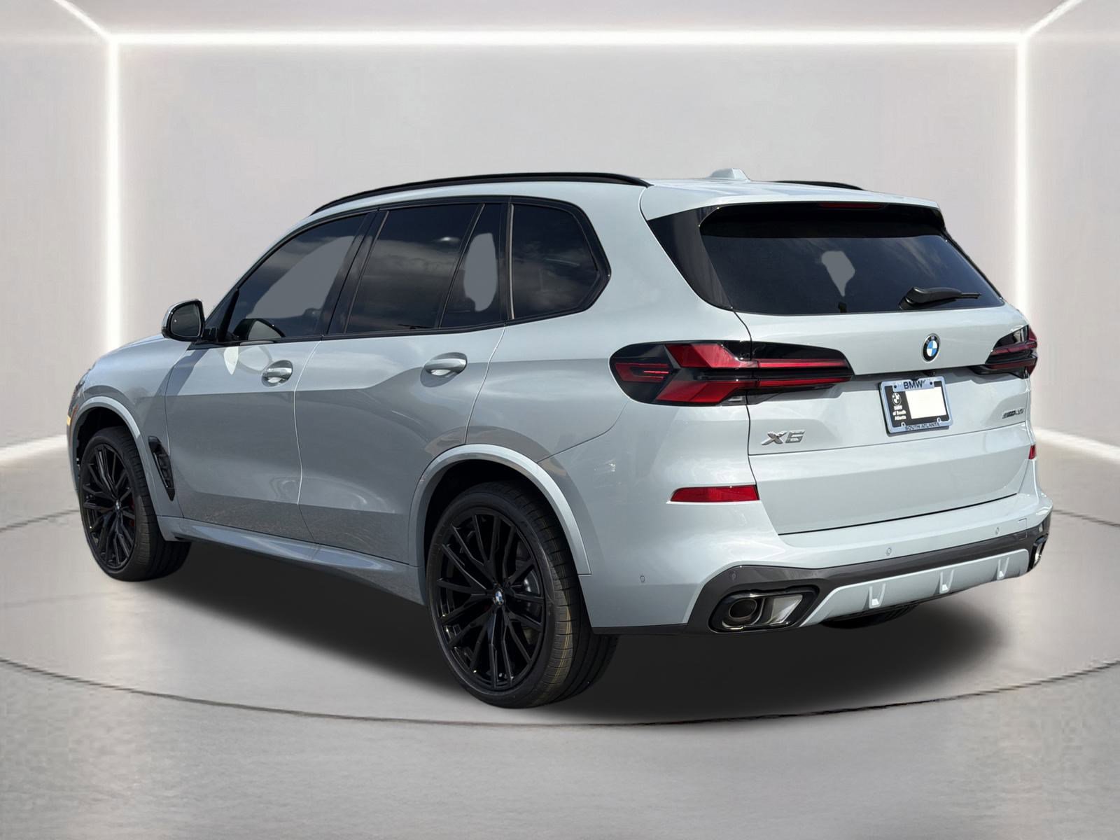 New 2026 BMW X5 sDrive40i w/ M Sport Package RWD image 24
