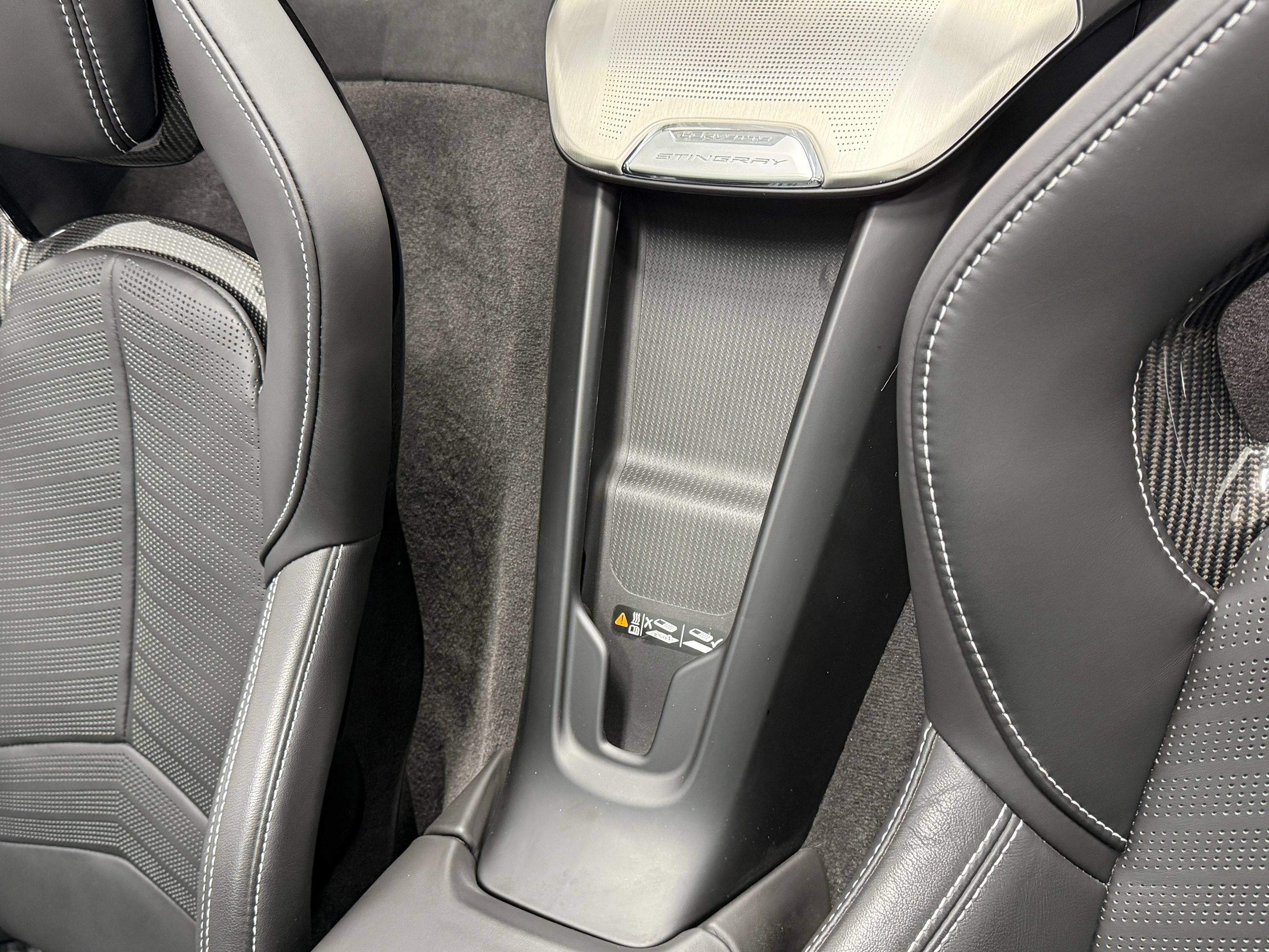 Used 2020 Chevrolet Corvette Stingray Premium Conv w/ 3LT Preferred Equipment Group RWD image 31