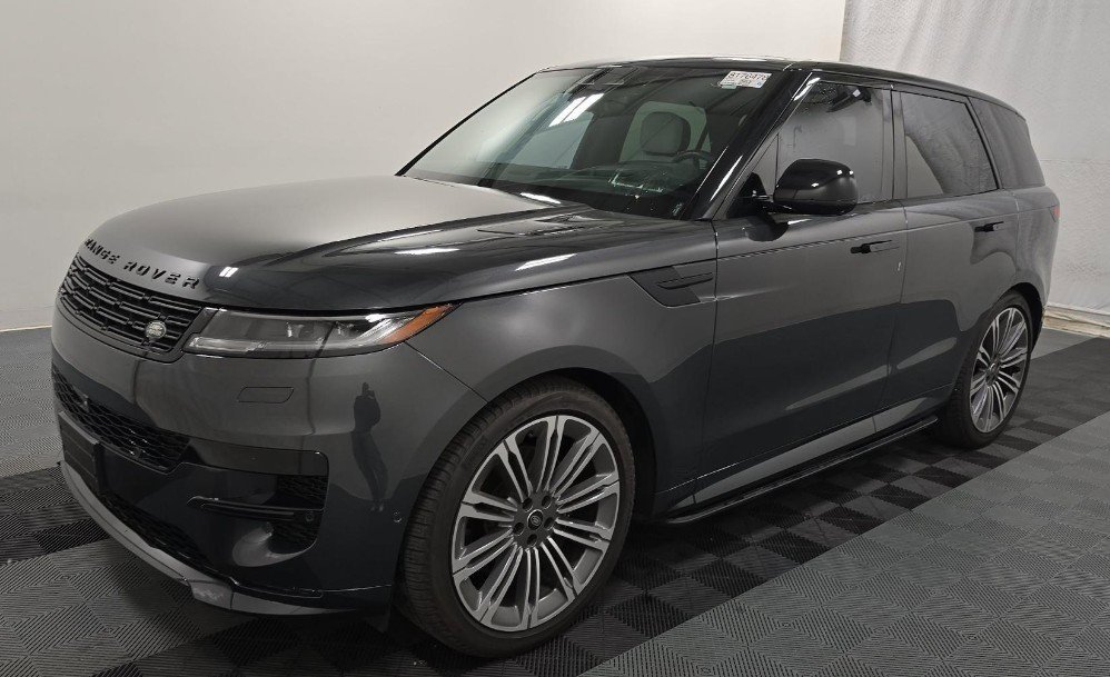 Used 2024 Land Rover Range Rover Sport Dynamic SE image 1