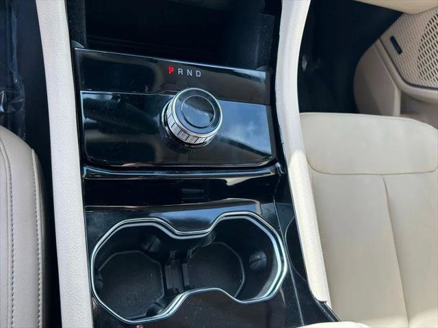 Certified 2022 Jeep Grand Cherokee L Limited RWD image 22