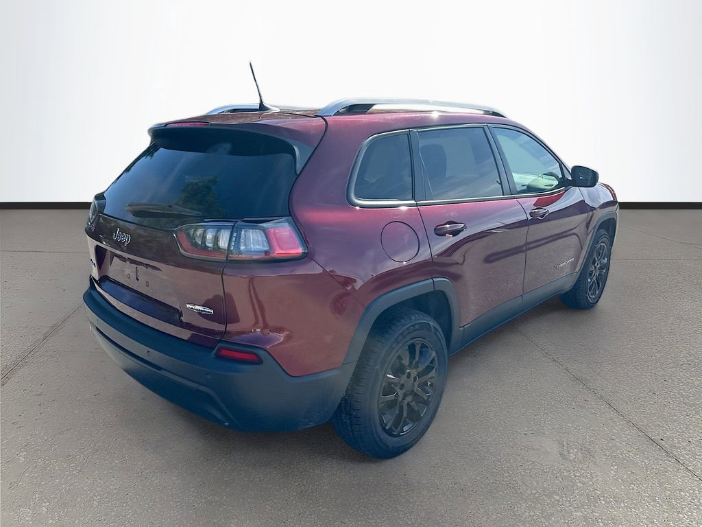 Used 2020 Jeep Cherokee Latitude w/ Cold Weather Group AWD/4WD image 7