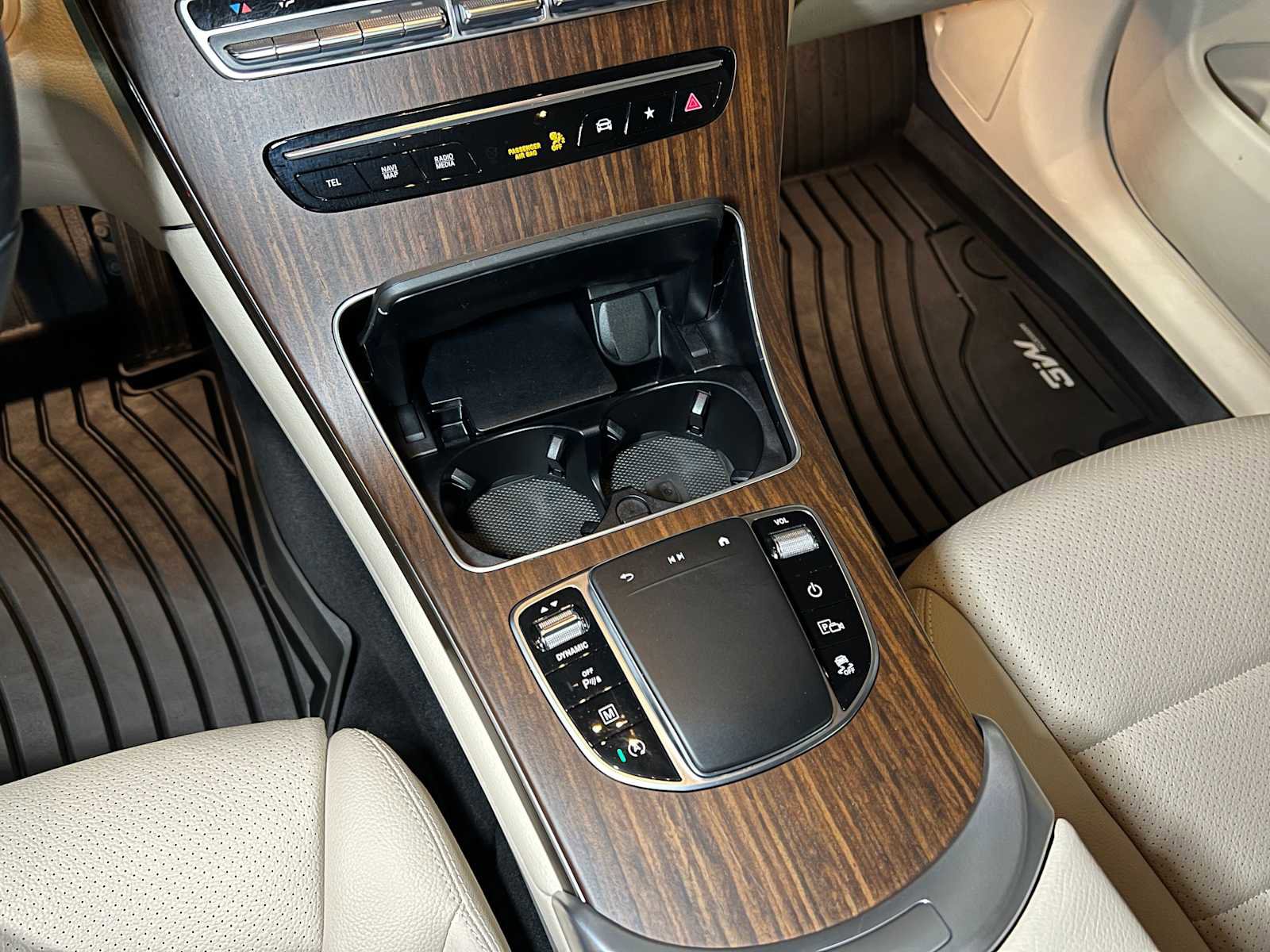 Used 2022 Mercedes-Benz GLC 300 4MATIC image 32