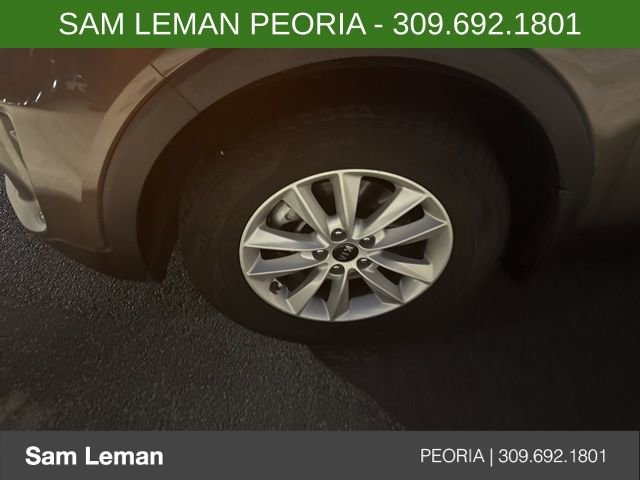 Used 2019 Kia Sorento LX image 8