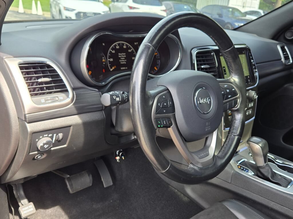 Used 2021 Jeep Grand Cherokee Laredo X AWD/4WD image 27