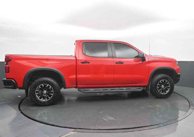 Used 2022 Chevrolet Silverado 1500 ZR2 AWD/4WD image 6