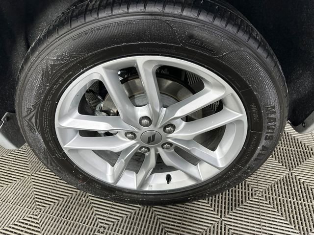 Certified 2024 Dodge Durango GT image 5