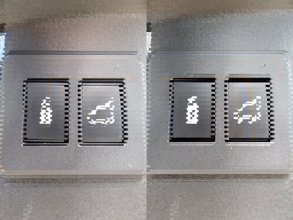 Used 2020 Subaru Outback Limited w/ Popular Package #2 image 28