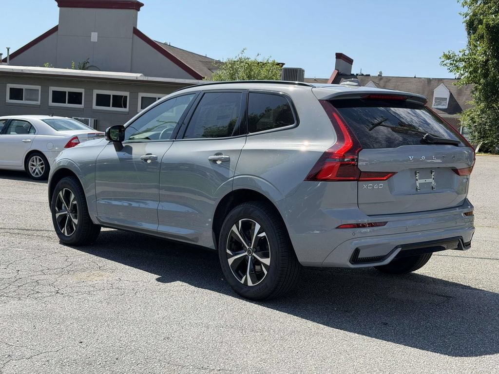 New 2026 Volvo XC60 B5 Core w/ Climate Package AWD/4WD image 21