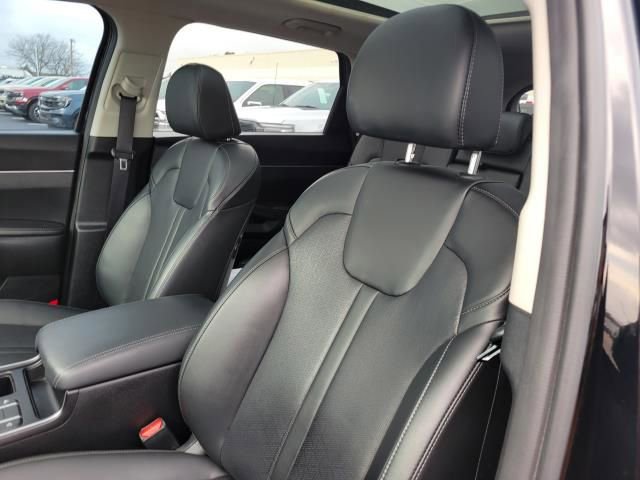 Used 2021 Kia Sorento S w/ Panoramic Sunroof Package image 22