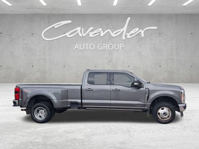 Used 2023 Ford F350 Lariat w/ Lariat Ultimate Package AWD/4WD image 21