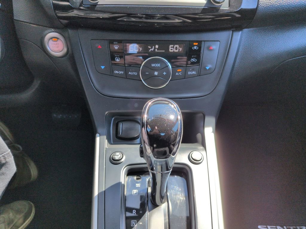 Used 2018 Nissan Sentra SV w/ Premium Package (P01) image 18