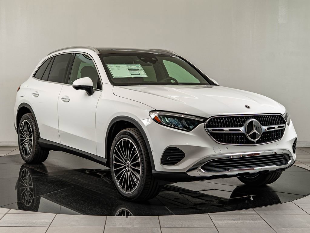 New 2026 Mercedes-Benz GLC 300 4MATIC image 3