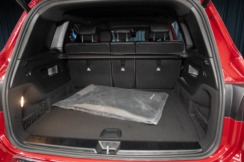 Certified 2026 Mercedes-Benz GLB 250 4MATIC image 36
