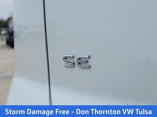 New 2026 Volkswagen Atlas Cross Sport SE image 5