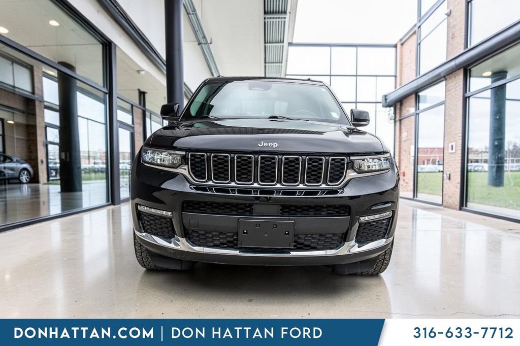Used 2022 Jeep Grand Cherokee L Limited w/ Trailer Tow Group (B) AWD/4WD image 29
