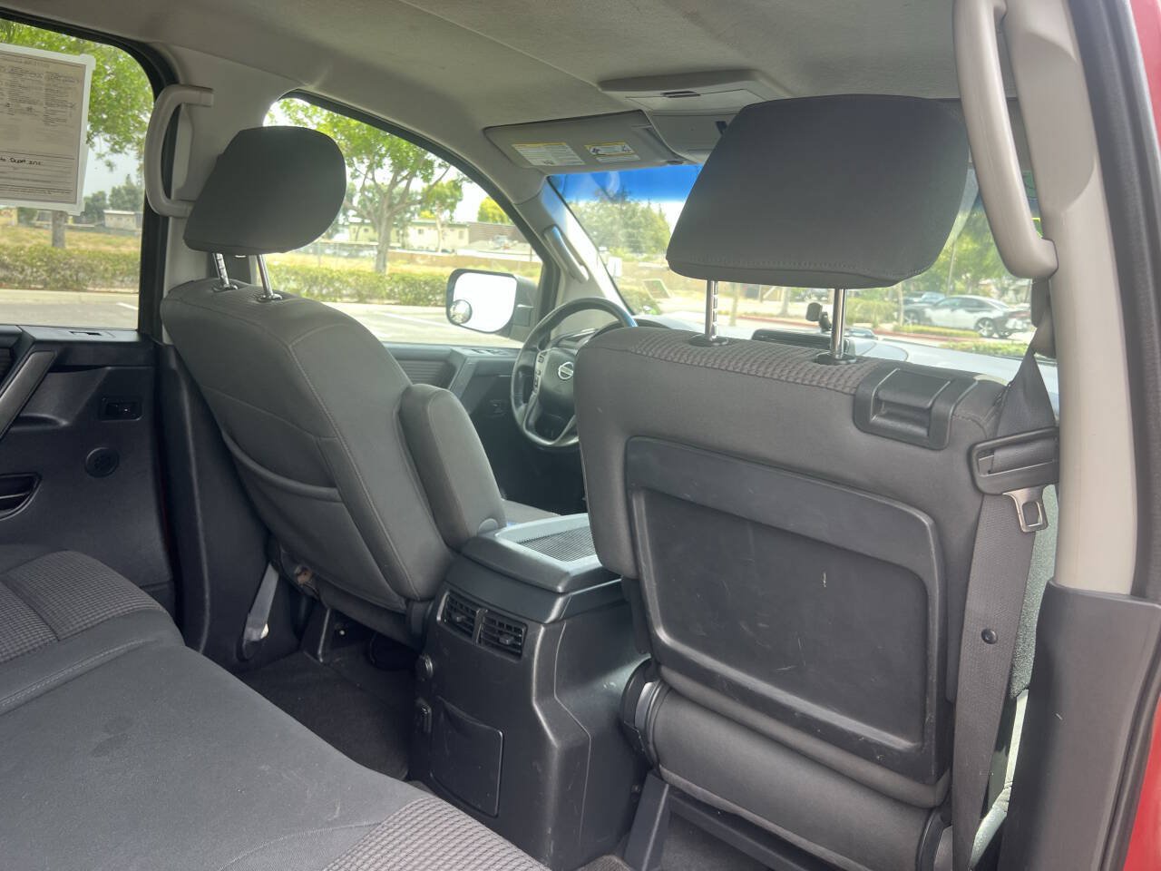 Used 2013 Nissan Titan SV w/ SV Value Truck Pkg AWD/4WD image 34