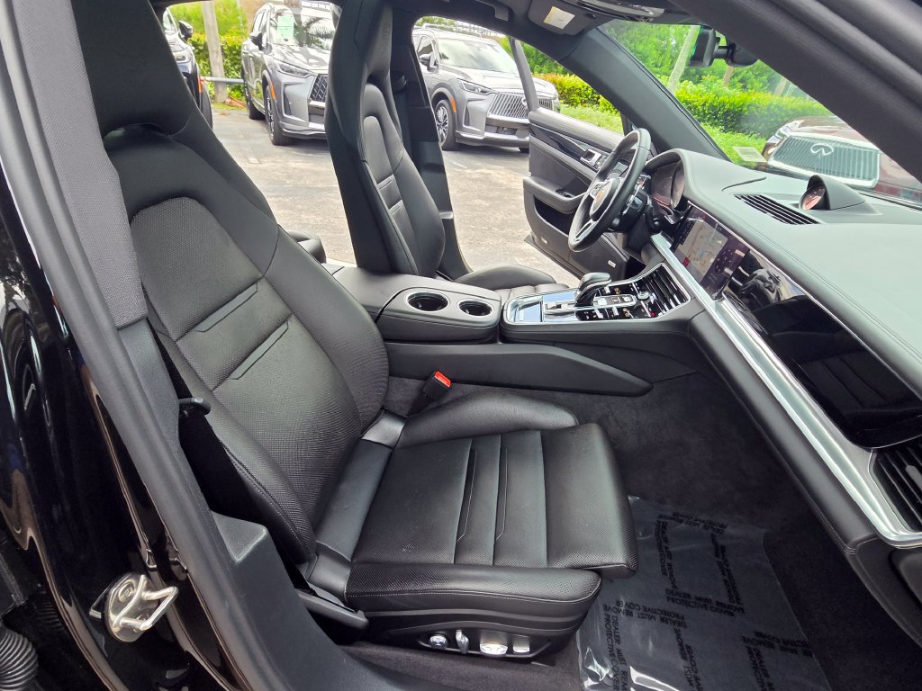 Used 2018 Porsche Panamera 4S AWD/4WD image 23