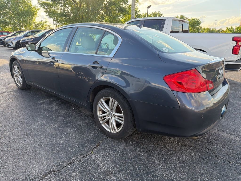 Used 2010 INFINITI G37 x Sedan w/ Premium Pkg AWD/4WD image 4