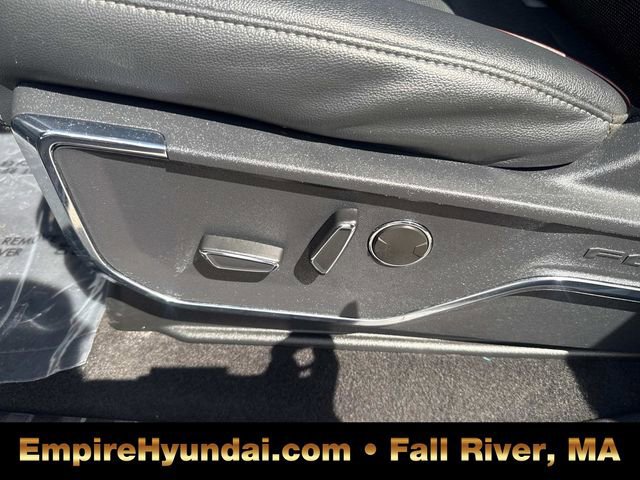 Used 2023 Ford F150 Lariat w/ Equipment Group 502A High image 19