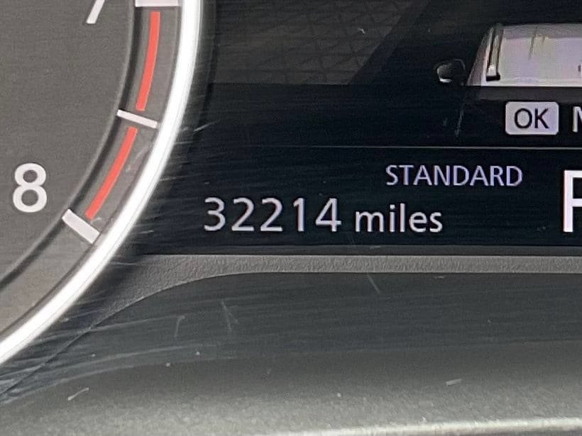 Used 2025 Nissan Rogue SV FWD image 32