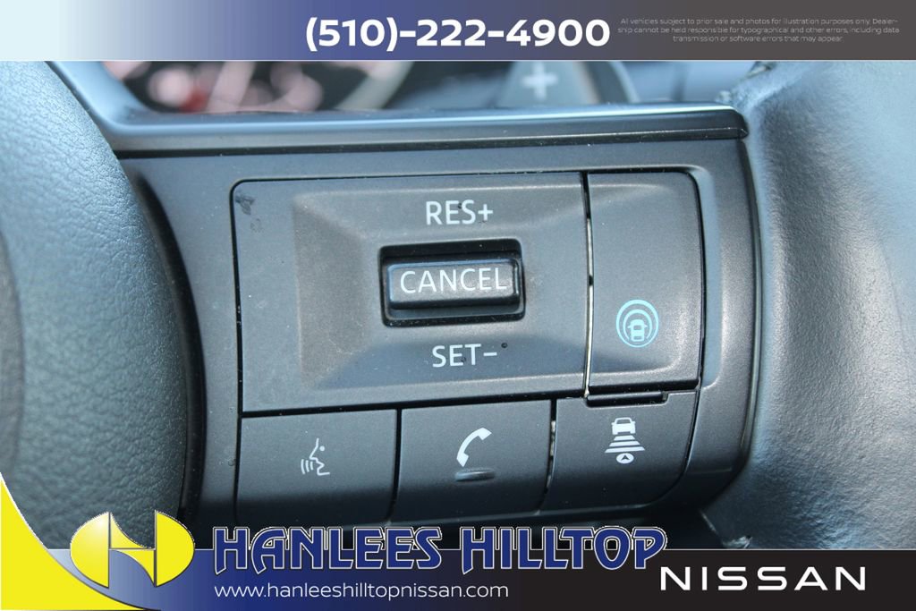 Certified 2024 Nissan Pathfinder SV image 33