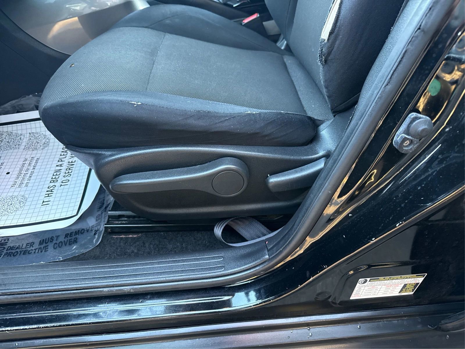 Used 2014 Nissan Juke S image 18