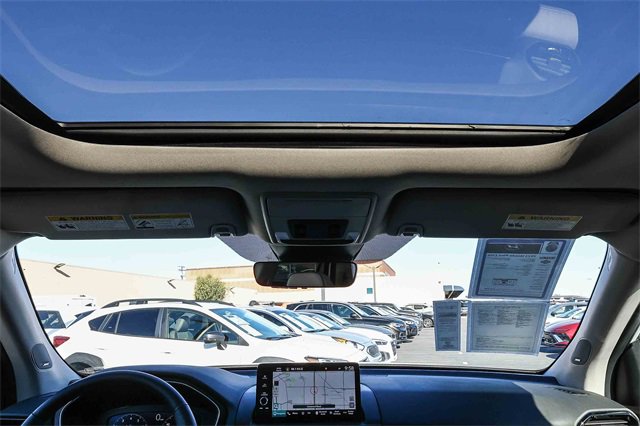 Used 2023 Honda Pilot Elite image 17