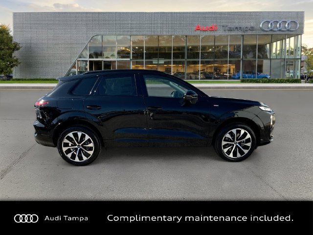 New 2026 Audi Q3 quattro 2.0T AWD/4WD image 2