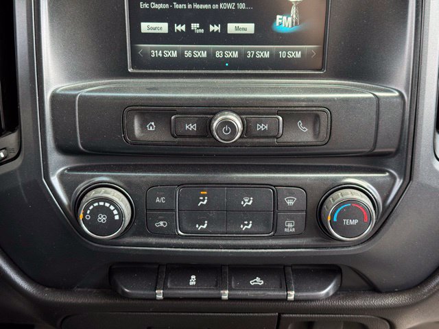 Used 2018 Chevrolet Silverado 1500 Custom w/ Custom Convenience Package AWD/4WD image 12