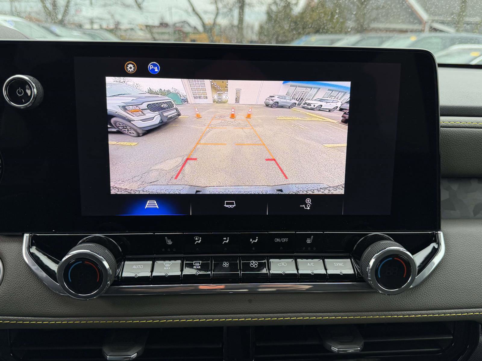 Certified 2024 Chevrolet Colorado ZR2 w/ Safety Package image 22