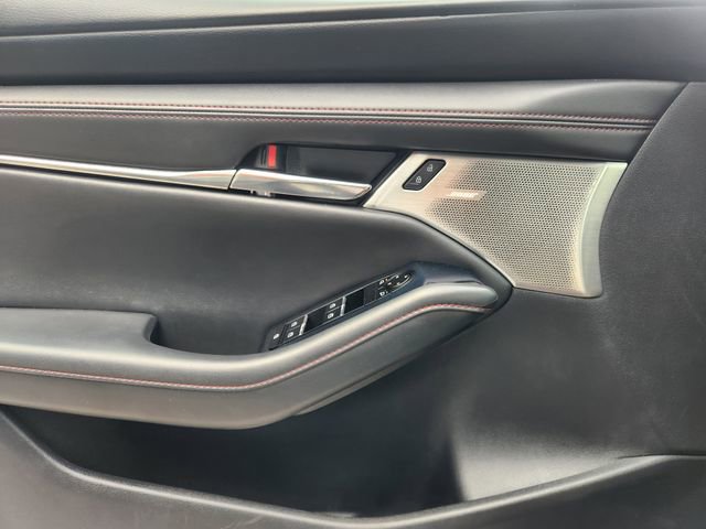 Used 2023 MAZDA MAZDA3 s image 22
