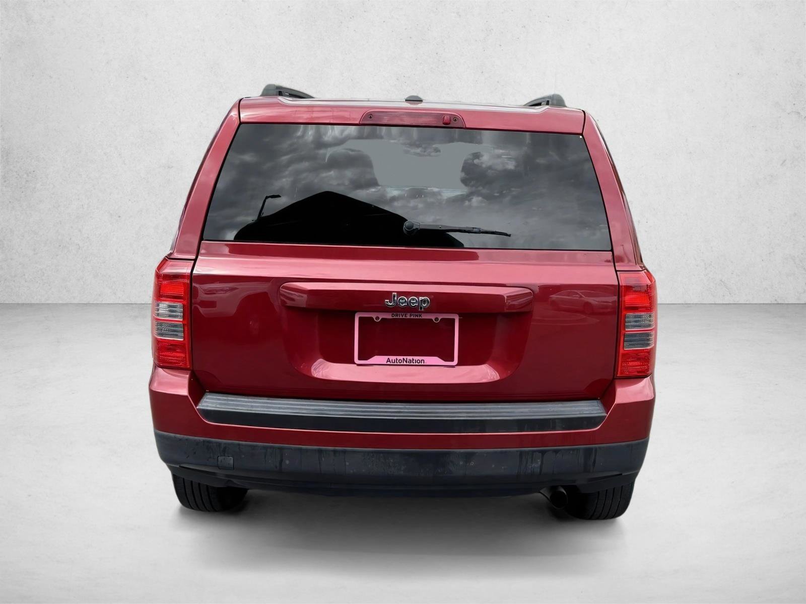 Used 2014 Jeep Patriot Sport w/ Power Value Group FWD image 6