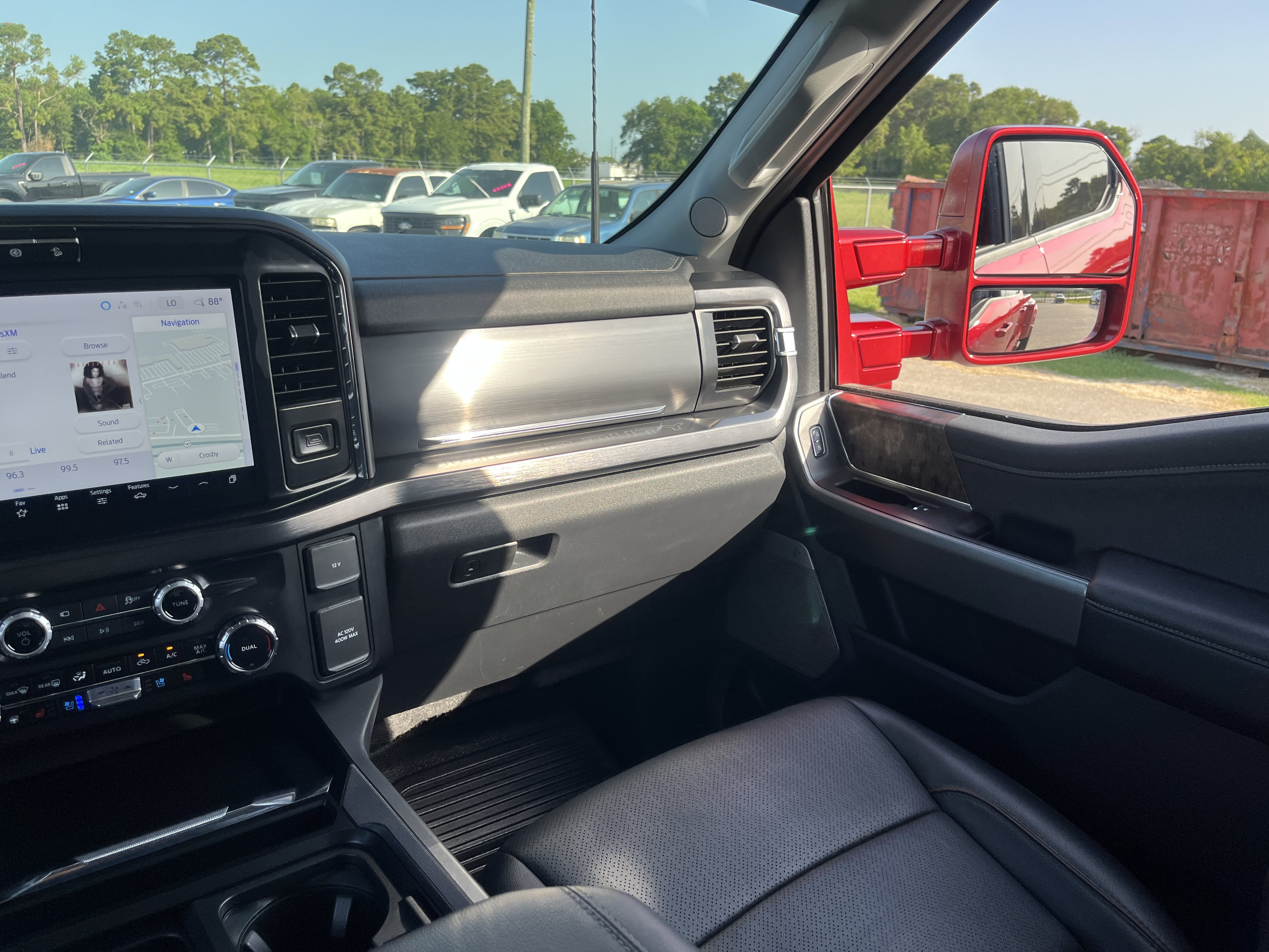 Used 2026 Ford F350 Lariat w/ FX4 Off-Road Package AWD/4WD image 33