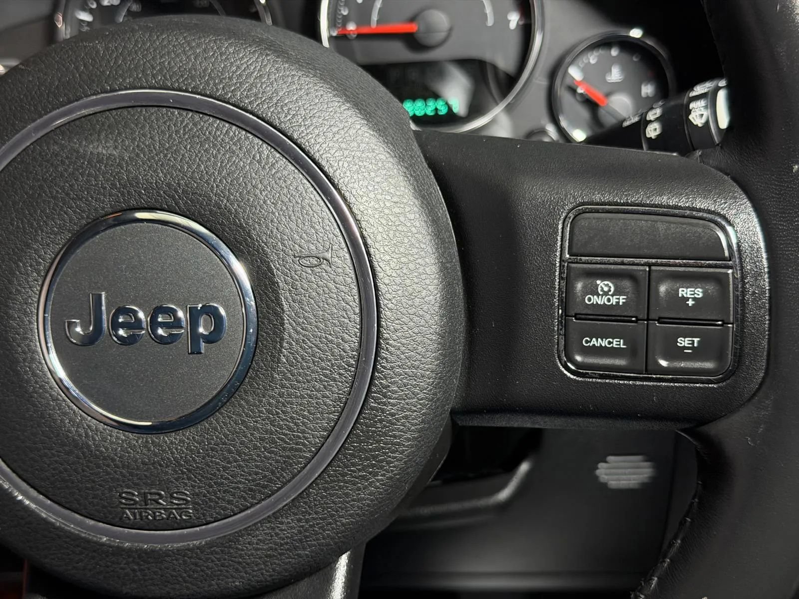 Used 2012 Jeep Wrangler Rubicon w/ PWR Convenience Group AWD/4WD image 27