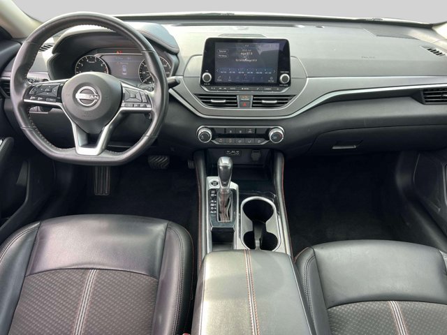 Used 2024 Nissan Altima 2.5 SR FWD image 13