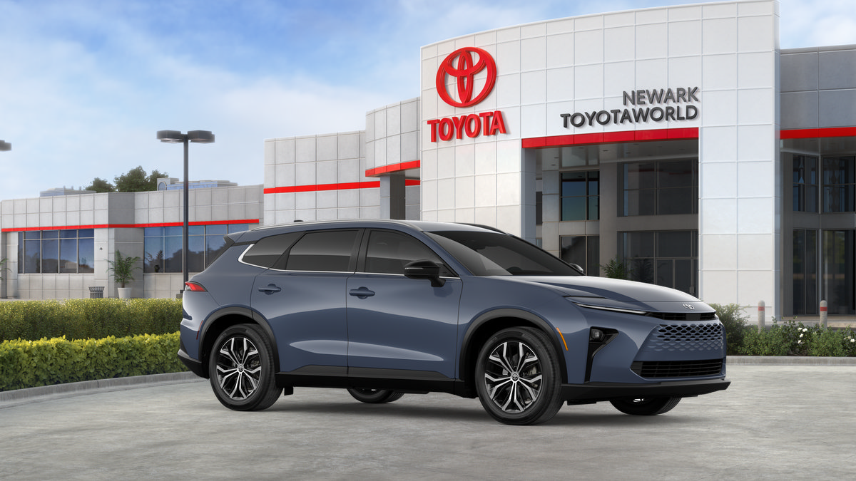 New 2026 Toyota Crown Signia AWD/4WD image 16
