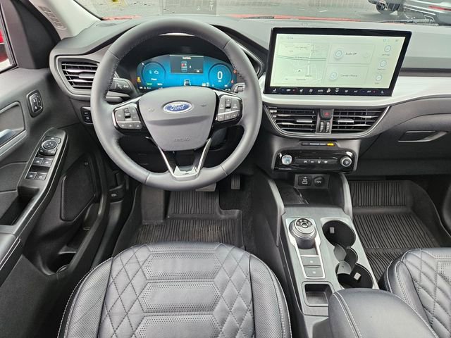 Used 2024 Ford Escape SE w/ PHEV Premium Package image 12