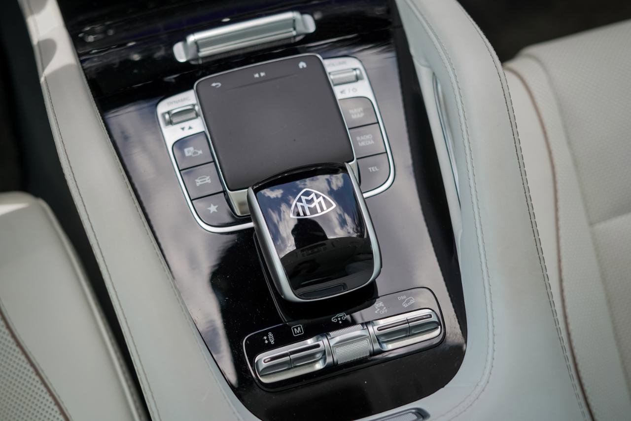 Used 2022 Mercedes-Benz Maybach GLS 600 4MATIC image 11