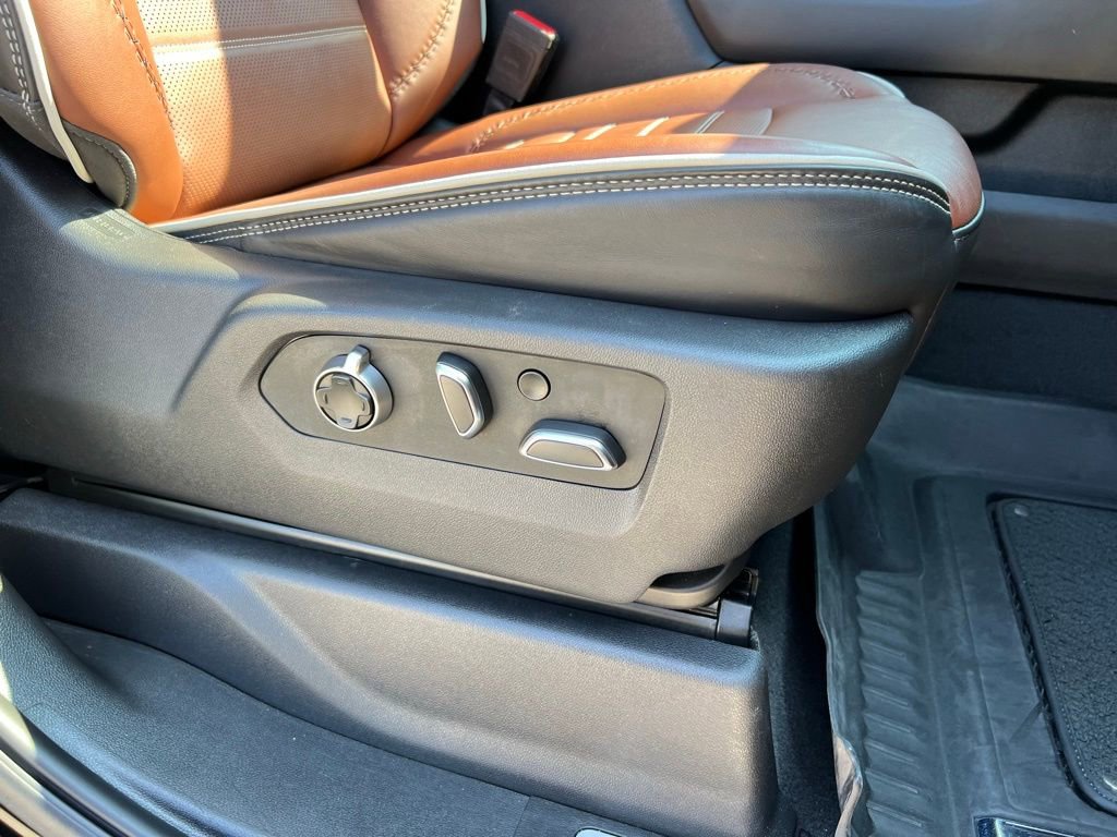 Used 2024 GMC Sierra 2500 Denali Ultimate image 24