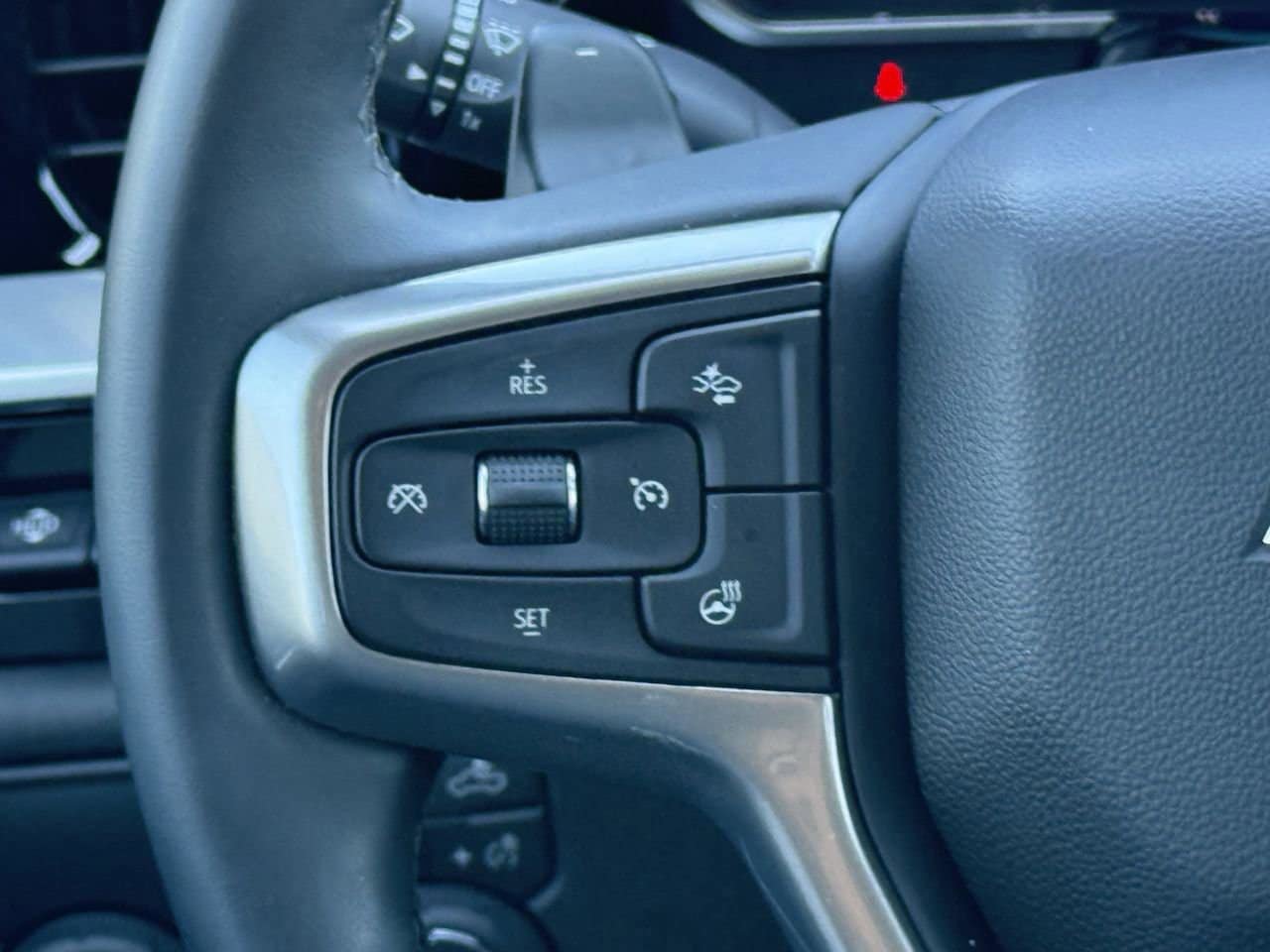 New 2026 Chevrolet Silverado 1500 LTZ w/ LTZ Premium Package image 13