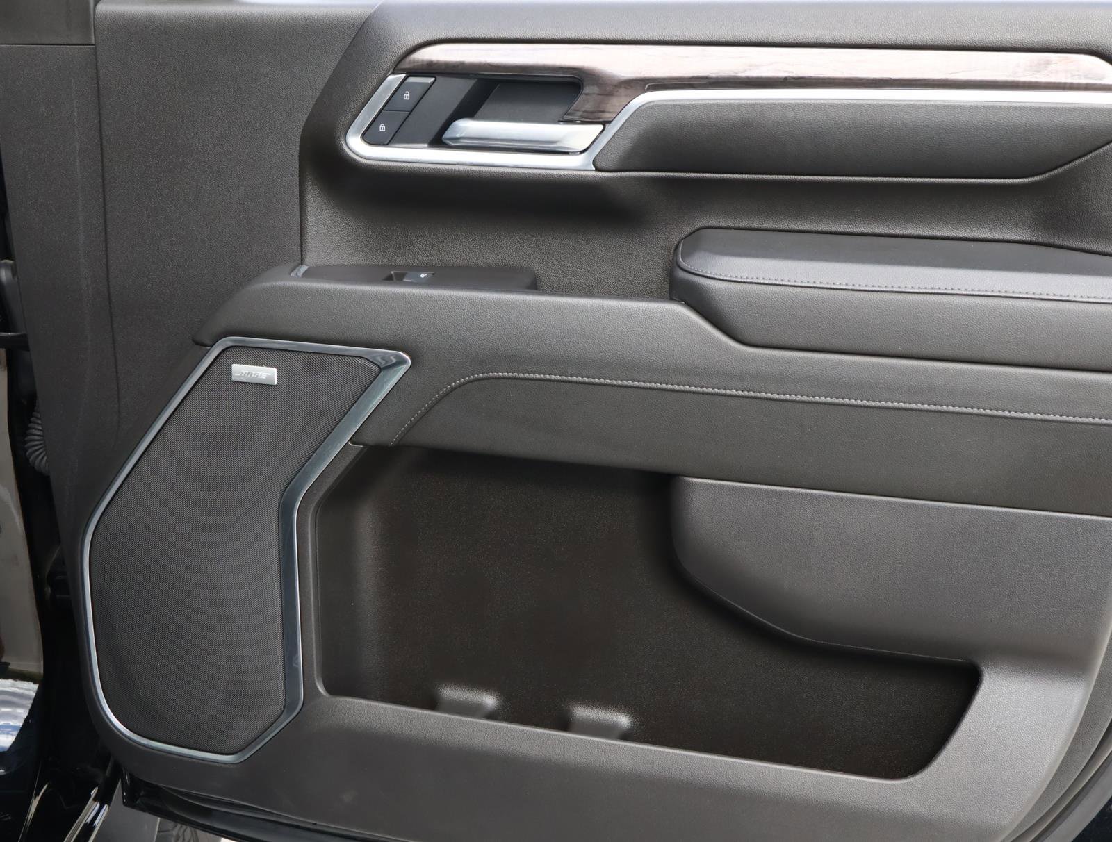 Used 2025 Chevrolet Silverado 3500 LTZ w/ LTZ Texas Edition image 18