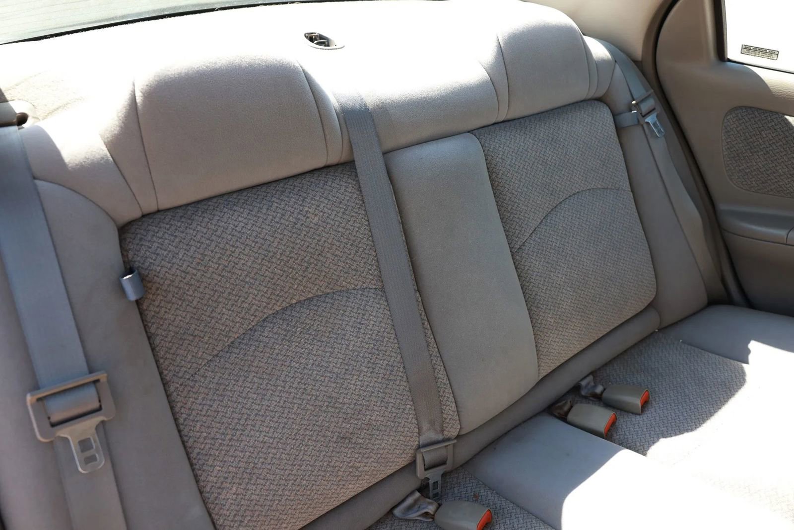 Used 2001 Dodge Neon Highline image 17