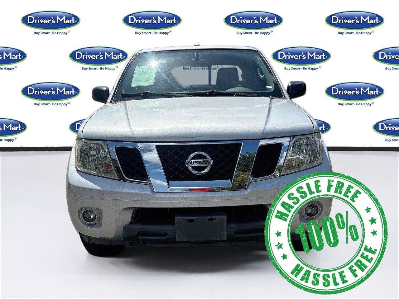 Used 2015 Nissan Frontier SV w/ SV Value Truck Package RWD image 2