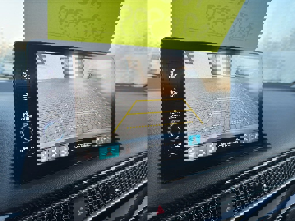 Used 2023 Honda Civic Touring image 8