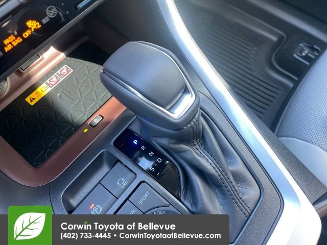 Used 2025 Toyota RAV4 Limited w/ Advanced Technology Package image 15