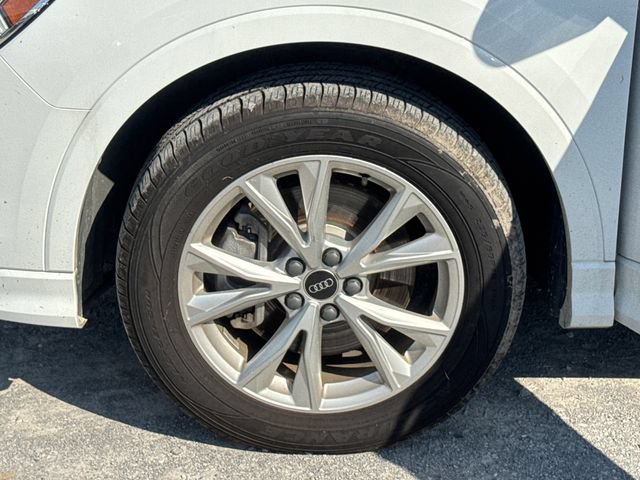 Used 2025 Audi Q3 2.0T Premium AWD/4WD image 24