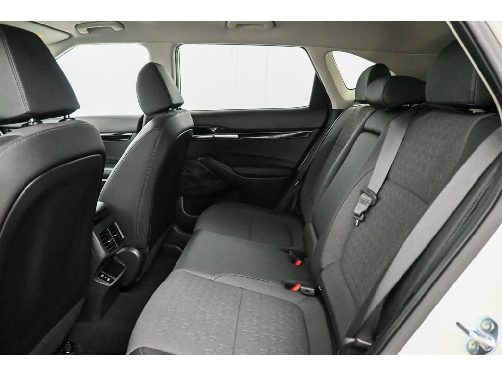 Used 2026 Kia Seltos S AWD/4WD image 14