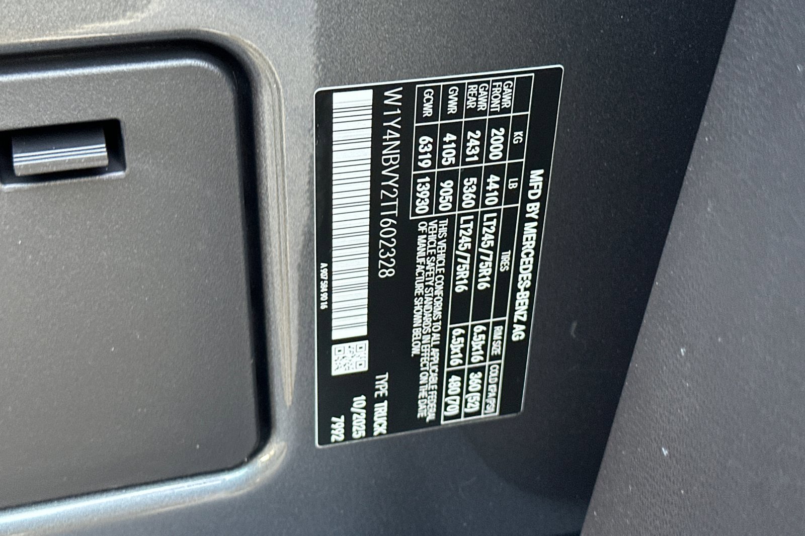 New 2026 Mercedes-Benz Sprinter 2500 image 28