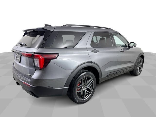 Used 2025 Ford Explorer ST-Line w/ ST-Line Street Pack AWD/4WD image 8