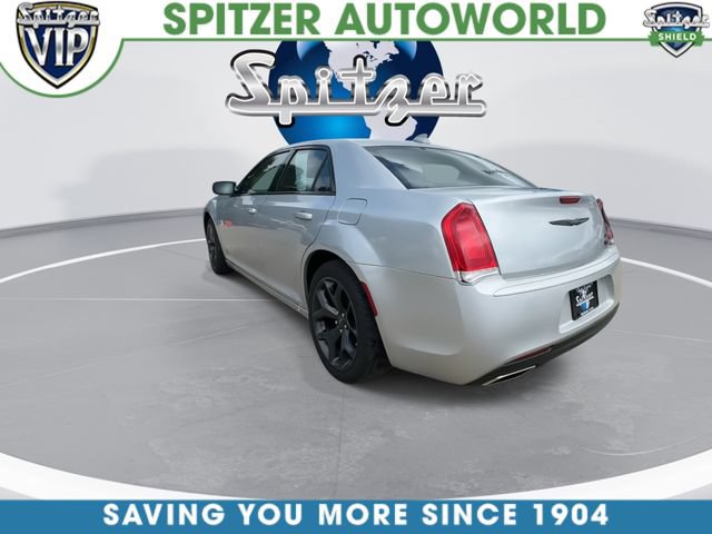 Used 2023 Chrysler 300 Touring w/ Sport Appearance Package RWD image 7